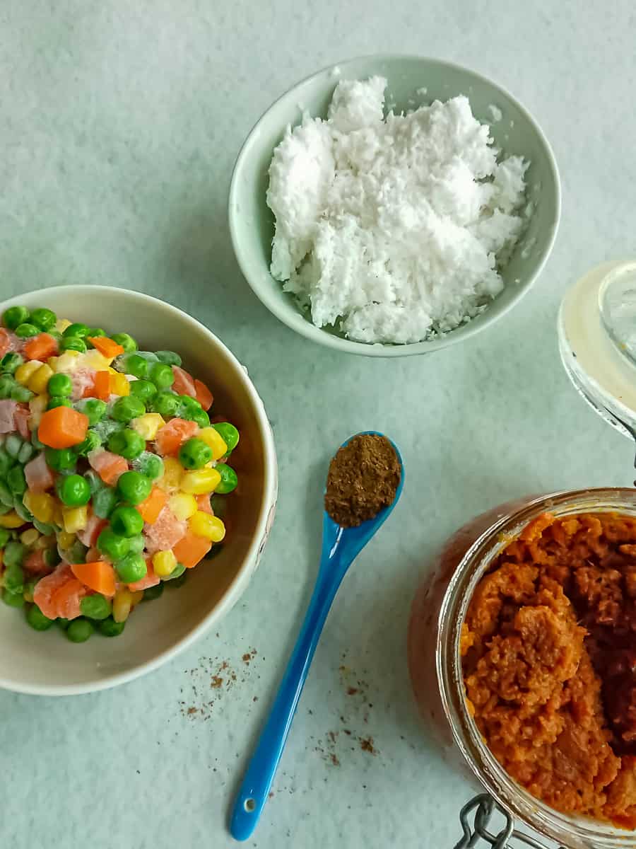 ingredients for vegetable korma made with curry paste