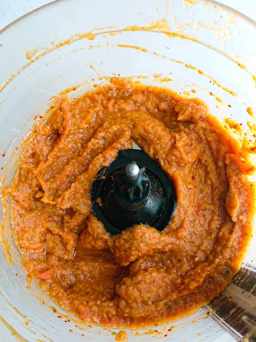 tomato sauce for pasta blended in a food processor