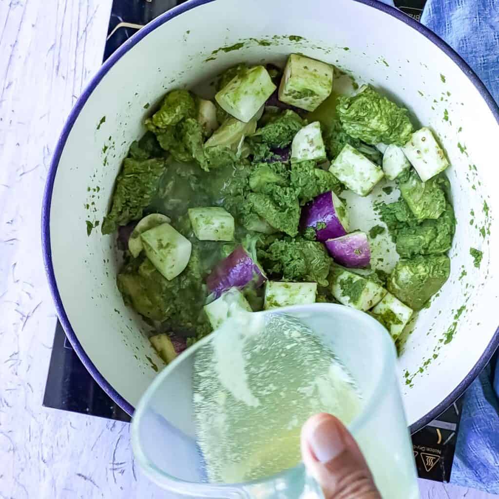 Keto Thai Green Curry With Chicken (Gaeng Keow Wan Gai) - Go Healthy ...