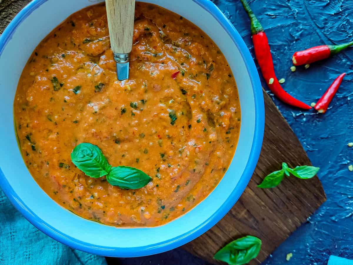 Red Chilli Pesto With Almonds And Fresh Tomatoes Go Healthy Ever After