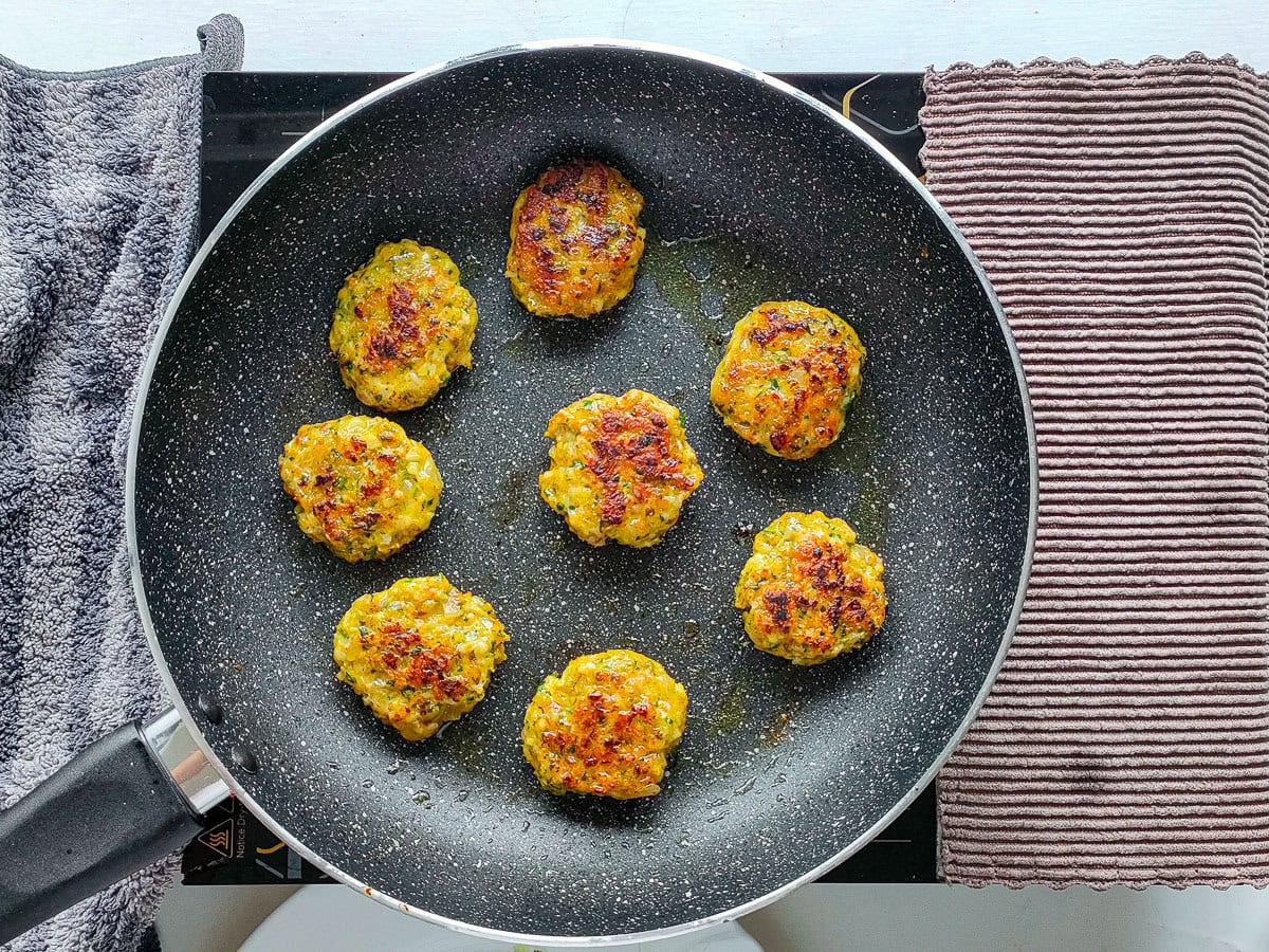 Easy Shrimp Fritters | Prawn Cutlets (no deep frying) Pan-fried shrimp cutlets.